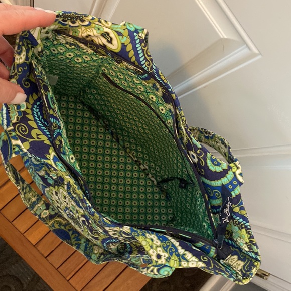 Vera Bradley Pleated Tote + Trifold Wallet Set in Rhythm and Blues (Retired) - Picture 7 of 13